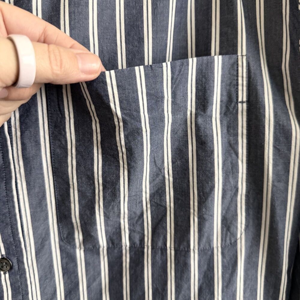 blue striped cropped boxy button up shirt collared top medium by banana republic - Picture 4 of 10